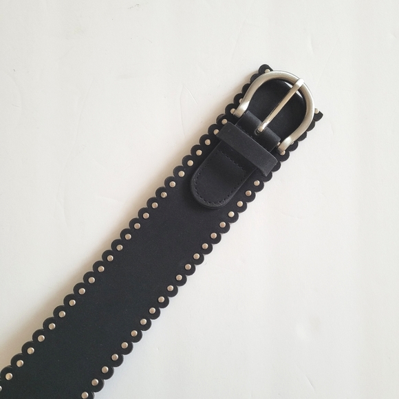 TAHARI Scallop Hem Stud Black & Silver Stud Accent Belt - Picture 7 of 10